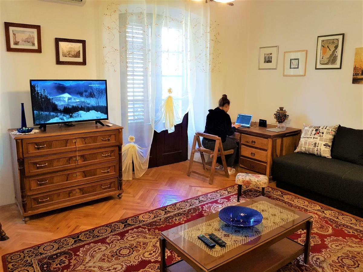 Noemi City Apartments PUY Eksteriør bilde