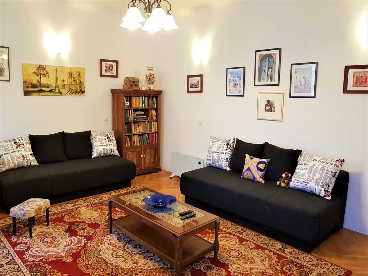 Noemi City Apartments PUY Eksteriør bilde