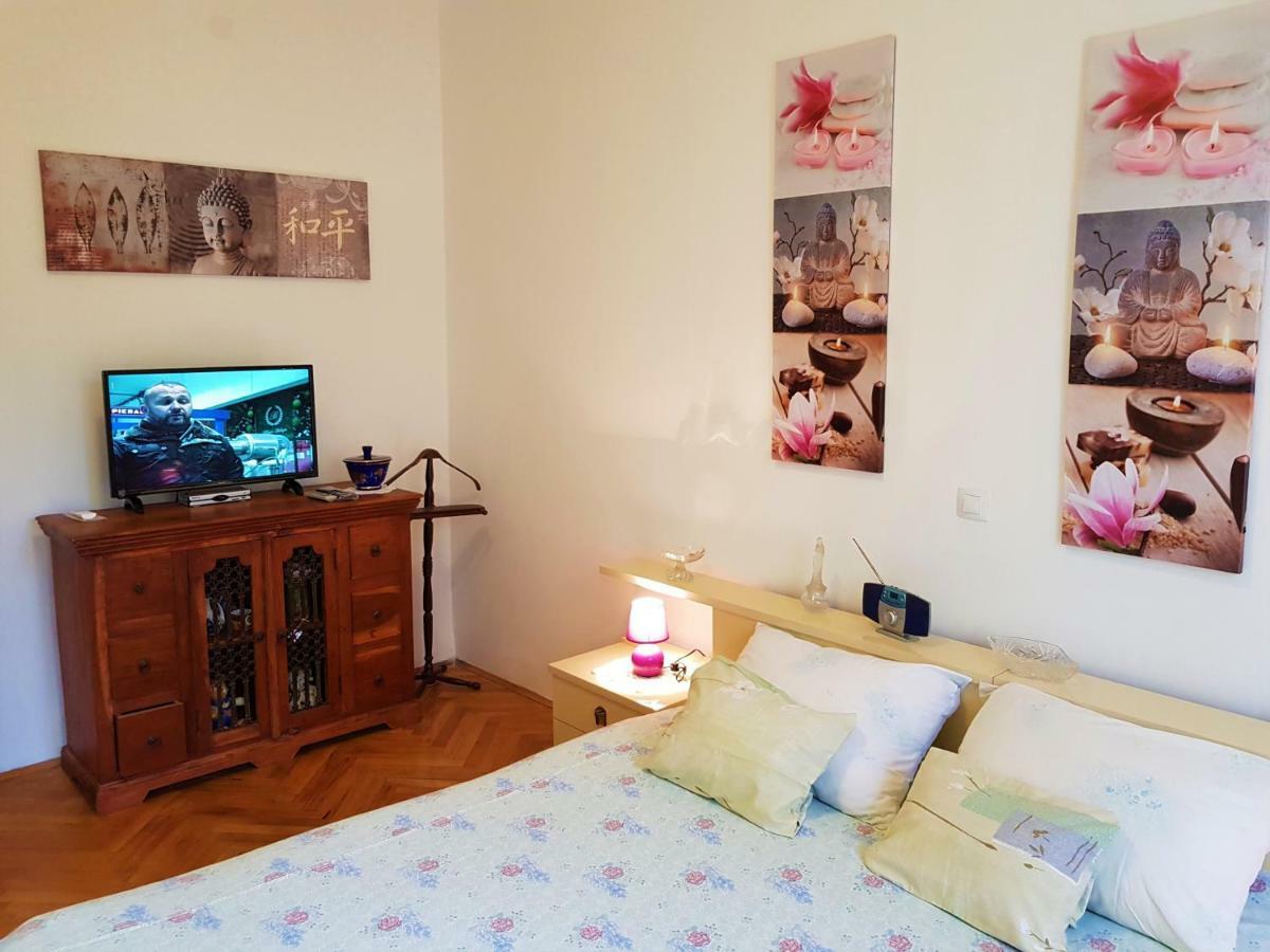 Noemi City Apartments PUY Eksteriør bilde
