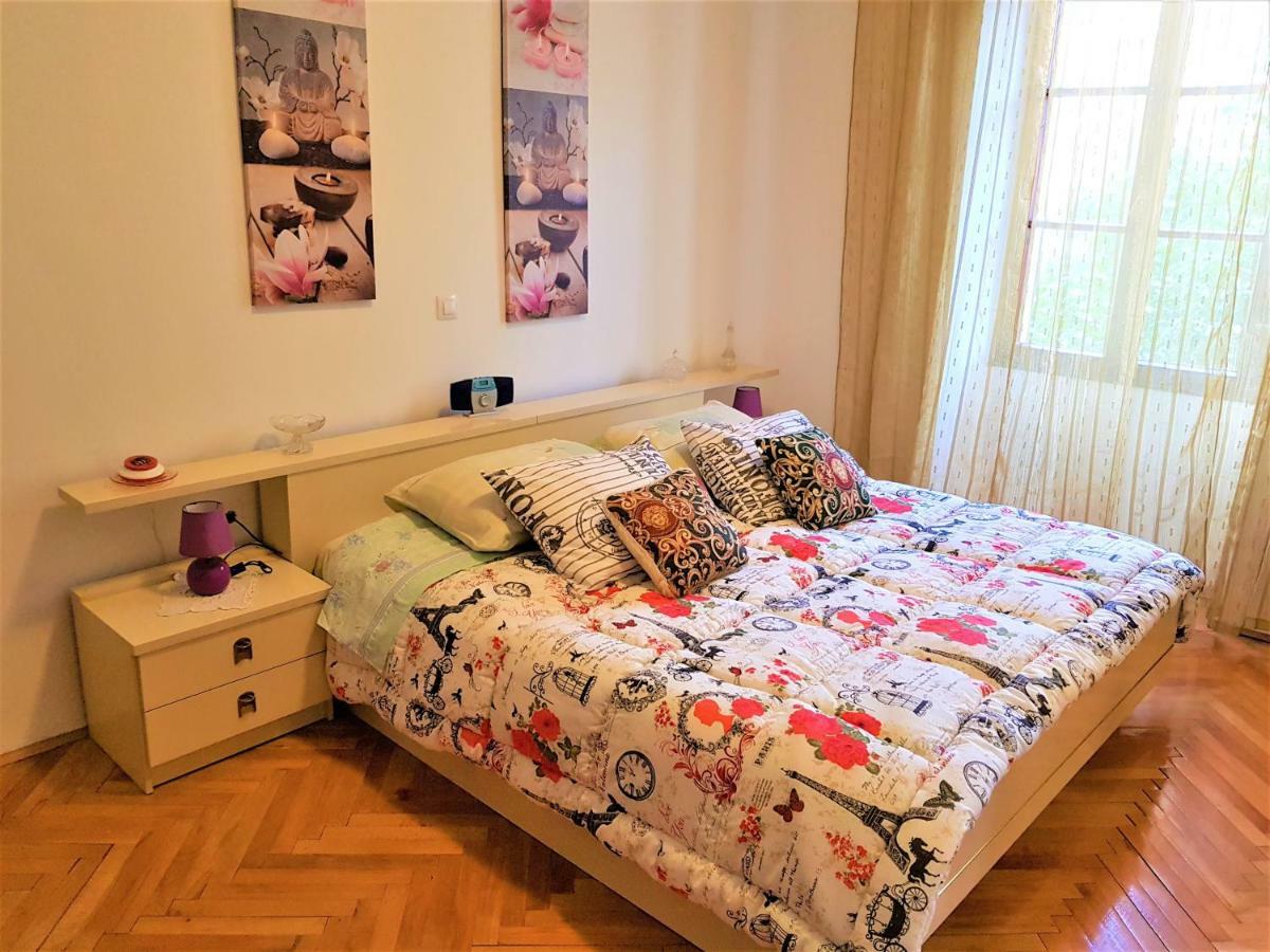 Noemi City Apartments PUY Eksteriør bilde